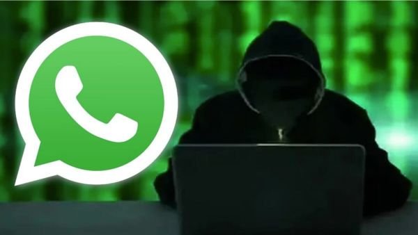 WhatsApp மோசடி 2025 - தெரியாம fake link click பண்ணா Bank Account காலி! WhatsApp Scam Alert in Tamil!
