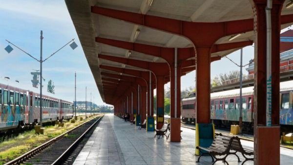 உலகிலேயே மிகப்பெரிய ரயில் நிலையம் - World’s Largest Railway Station | 48 Acre Mega Structure!